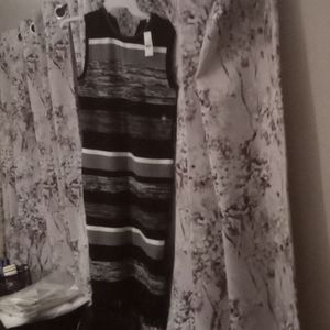 NYC knit midi dress M Blk,White, and Grey